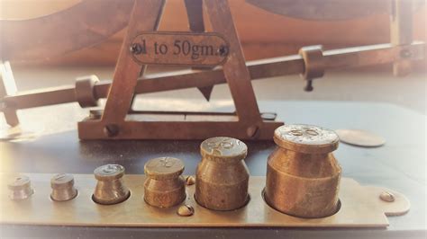 Kitchen Balance Scale Antique Style Brass and Wood Vintage - Etsy