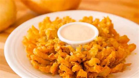 Blooming Onion Restaurants You Should Check Out - Cheffist