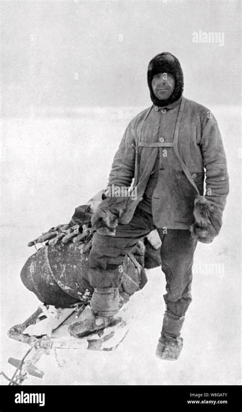 ROBERT FALCON SCOTT (1868-1912) Royal Navy officer and explorer on his last expedition Stock ...