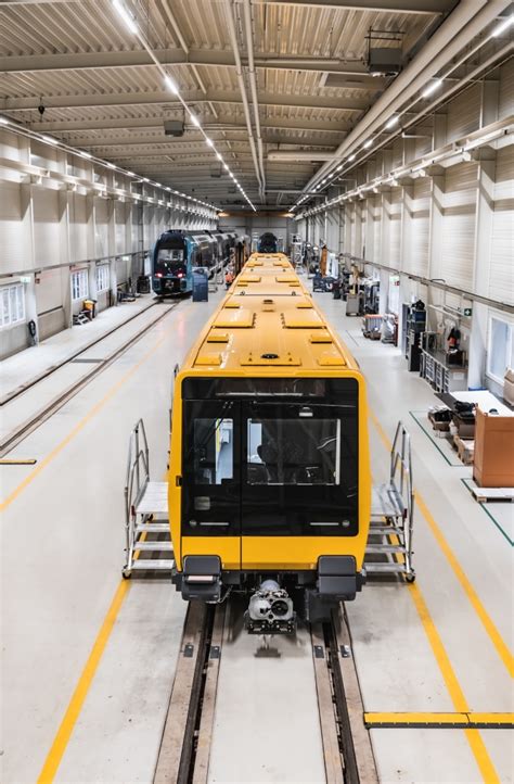 U-Bahn Berlin: Stadler's First JK Metro Train For BVG Urban Transport Magazine | atelier-yuwa ...