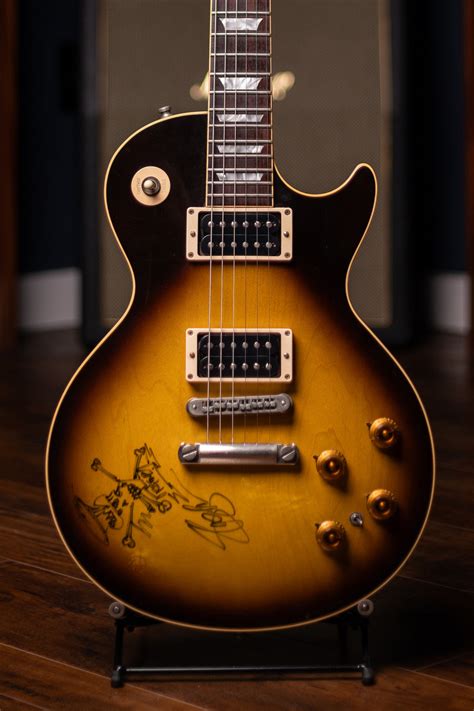 2004 Gibson Custom Shop Slash Les Paul Autographed by Slash Electric G ...