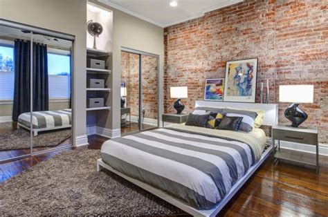 A brick wall – always a charming décor feature in any room