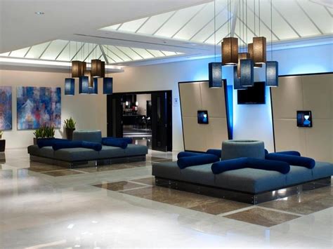 Holiday Inn Express Dubai Airport Hotel - Deals, Photos & Reviews