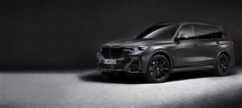 BMW X7 Dark Shadow Edition