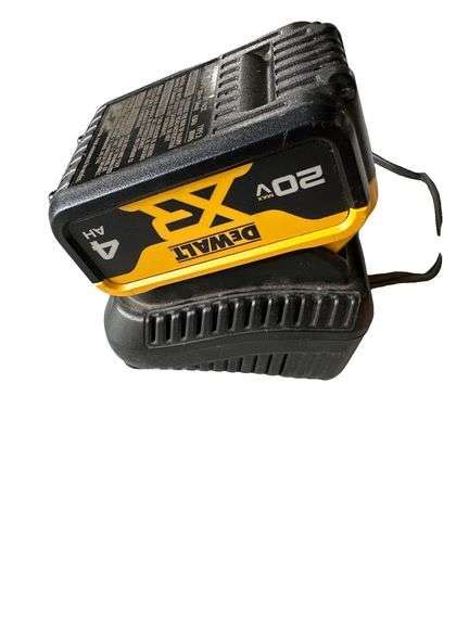 Dewalt Battery Charger DCB115 W/ 20V 4ah Battery - Matthews Auctioneers