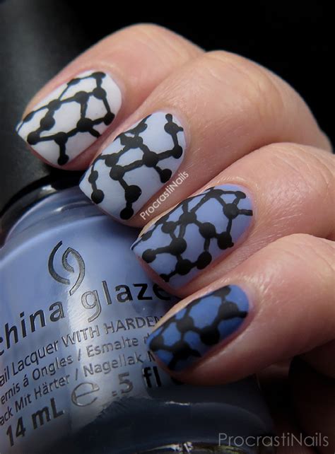 Manicure Manifesto: Guest Post From ProcrastiNails: Ombre Nail Art