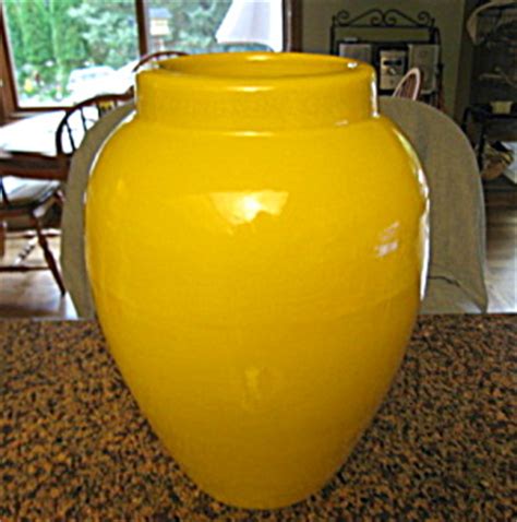 DAANIS: Large Floor Vase Yellow