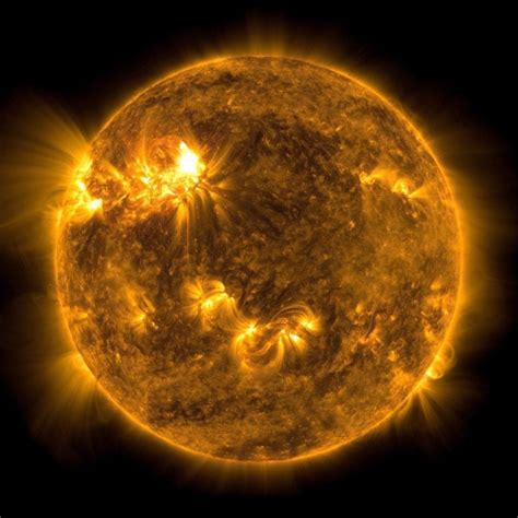 Moderate Solar Flare Erupts From Sun – Captured by NASA’s Solar ...