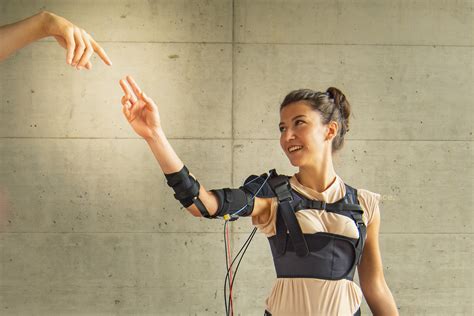 Wearable arm muscles could help overcome upper body injuries