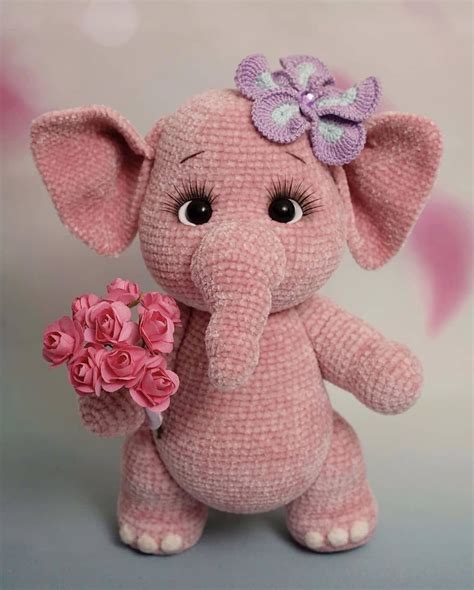 Häkeln Elefanten Spielzeug Amigurumi Spielzeug Tier Strickmodelle sind beide die ... | Elefant ...