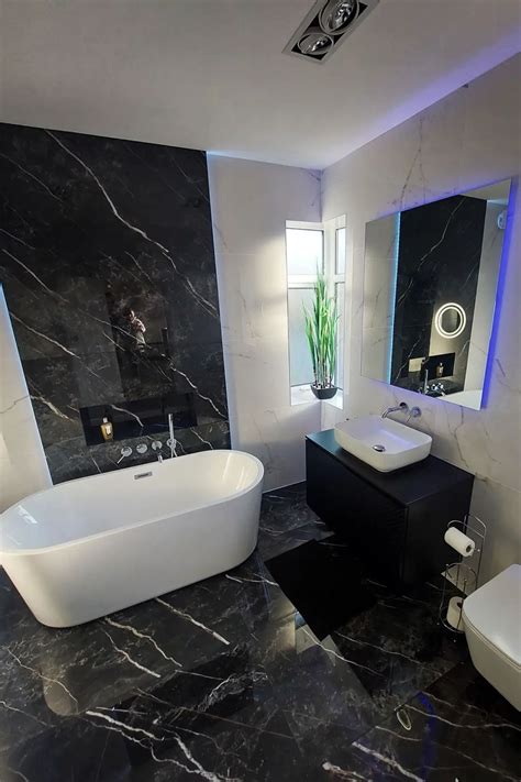 Black and White Bathroom Tiles | White bathroom tiles, Black and white ...