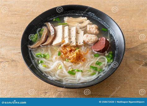 Vietnamese Rice Noodles Soup with Vietnamese Sausage Served Vegetables ...