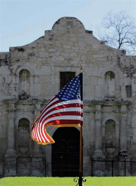 Texas congressman presses for return of Alamo flag - Houston Chronicle