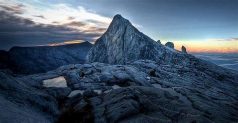 Tips dan Biaya Mendaki Gunung Kinabalu Malaysia - Gunung