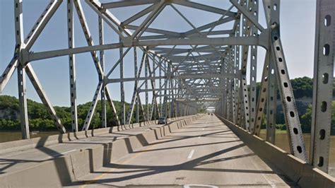 Missouri awarded $81M grant to replace Rocheport Bridge