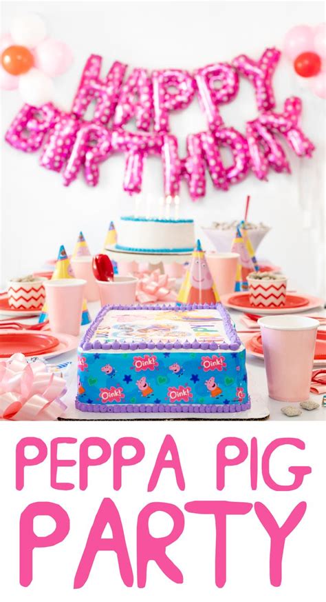 Peppa Pig Party Table. Birthday Balloons. | Peppa pig party, Pig party, Peppa pig birthday party