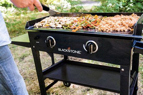 Blackstone 28 Inch Griddle Cooking Station | Walmart Canada