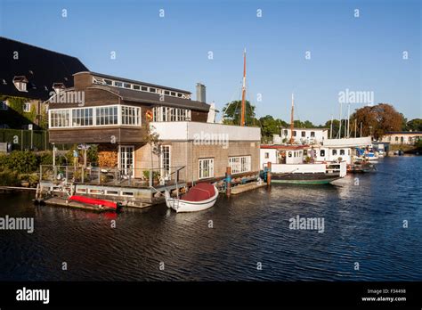 Christianhavn canal hi-res stock photography and images - Alamy