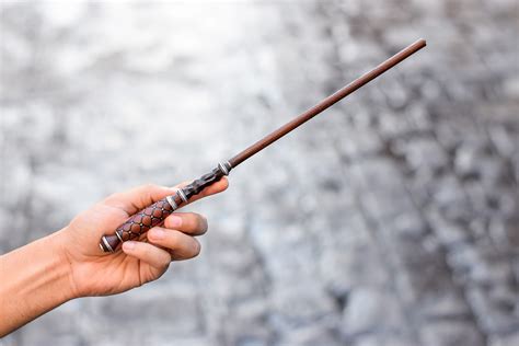 13 NEW Interactive Harry Potter Wands Now Available at Universal ...