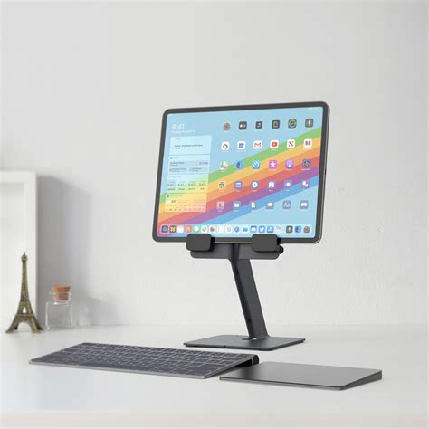 iPad Desk Stand & Holder | Workplace Hardware | Heckler