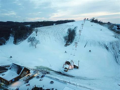 Great Bear Recreation Park Has The Best Snow Tubing Hill In South Dakota