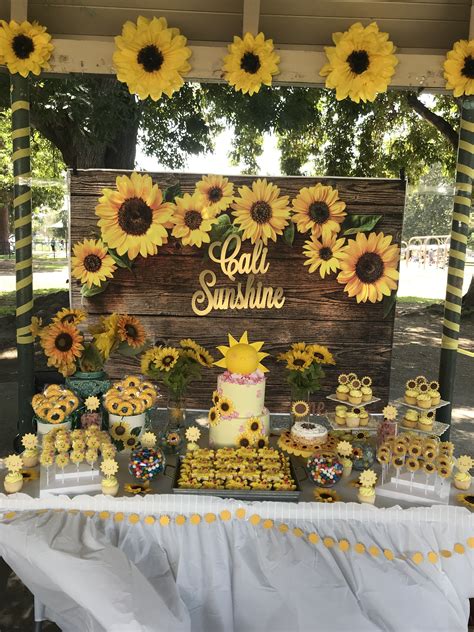 Décor sunflower party decorations tuyệt đẹp và độc đáo cho bữa tiệc