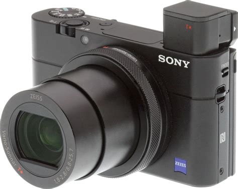 Sony's Best High-Powered Pocket Camera (Review) - Bon Traveler | Camera ...