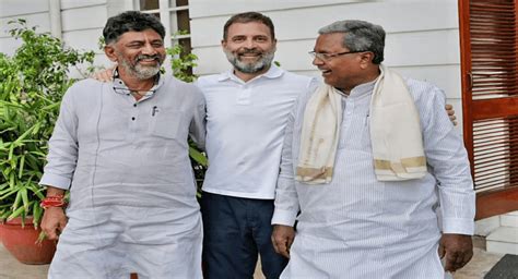 Siddaramaiah, DK Shivakumar to get 10 mantris each in 30-member cabinet | India News - Times of ...