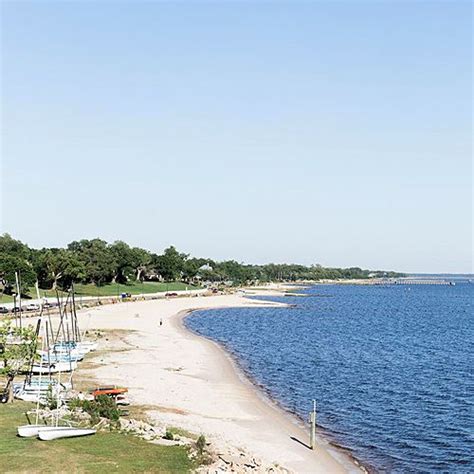 The Prettiest Beach Town in Every State | Ocean springs mississippi, Ocean springs, Mississippi ...