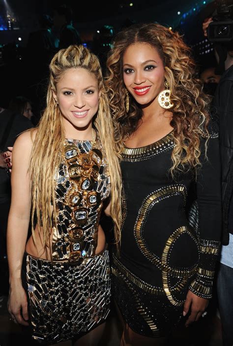 Shakira Collaborations With Other Artists | POPSUGAR Latina