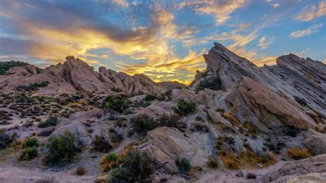 Wallpaper Badlands, Geology, Rock, Cloud, Plant, Background - Download ...