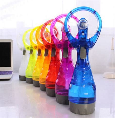 Handheld Portable Fan With Water Spray Bottle Mini Fan For Office Handheld Spray Fan Party Favor ...