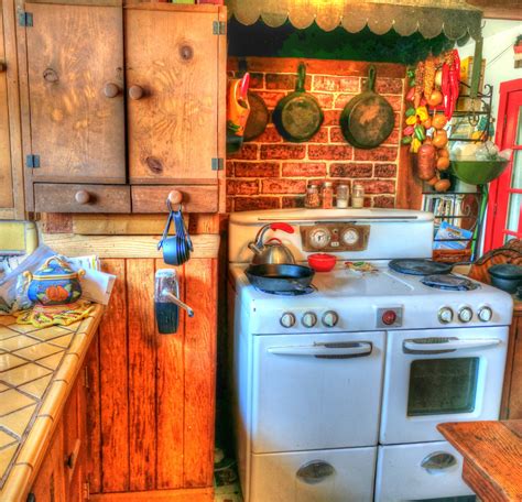 Edit free photo of Old,vintage,classic,kitchen,home - needpix.com