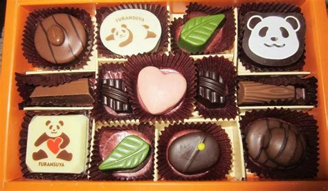 Valentine's Day Traditions Around The World | Munchable