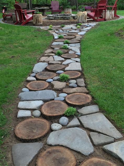 38 DIY Garden Paths and Walkways Ideas for Backyard - homeridian.com | Walkway landscaping, Rock ...