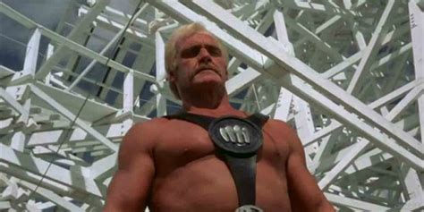 Hulk Hogan's 10 Worst Acting Performances – Page 8