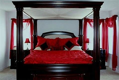 romantic king size canopy bed with red bedding | Canopy bedroom sets ...