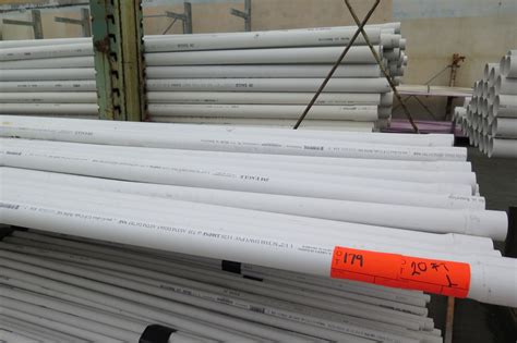 Multiple Misc 20' Long x 1-1/2" Diameter JM Eagle PVC 1120 SDH 40 DW Pipe - Oahu Auctions