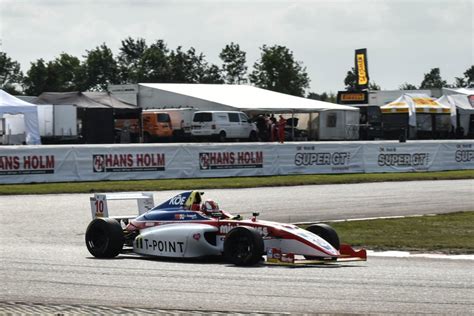 Juju Noda makes surprise last-minute return to Danish F4 - Formula Scout