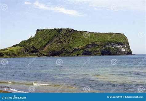 Seongsan Ilchulbong Volcanic Crater, Sunrise Peak, Jeju Island, South ...