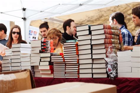 3 Ways to Sell More Copies of Your Non-Fiction Books | Entrepreneur