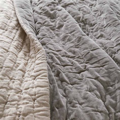 Pale Grey Velvet Quilted Bedspread | Pure linen bedding, Gray bedspread, Quilted bedspreads