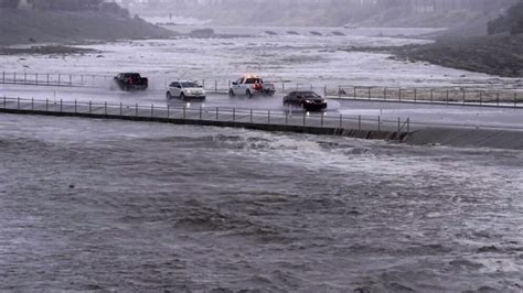 Video Flood emergency in Southern California - ABC News