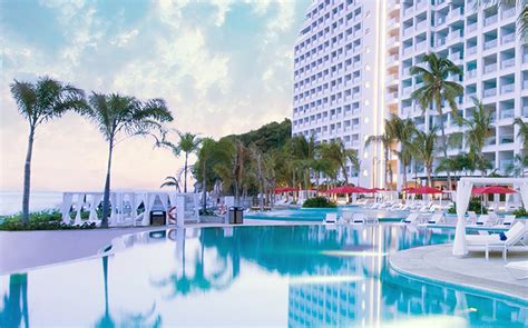 Hilton Vallarta Riviera Resort Opens in Mexico