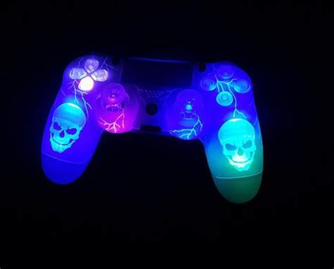 Light up skull playstation controller | Ps4 controller custom, Computer gaming room, Playstation ...