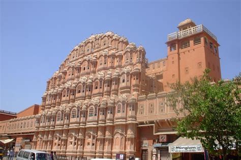 Jaipur Pink City Full-Day Tour Including Lunch and Camel Ride 2021