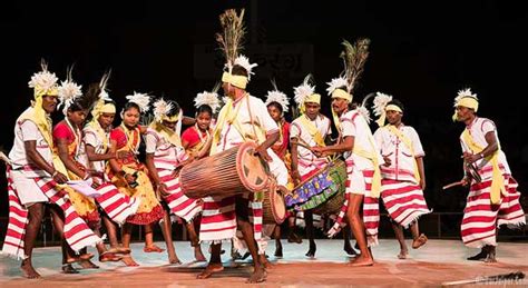 Folk Dances of Jharkhand – Know Famous Folk Dances of Jharkhand