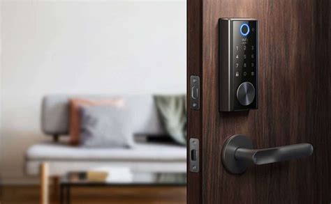 8 Best Fingerprint Door Locks - Should You Get a Biometric Smart Lock ...