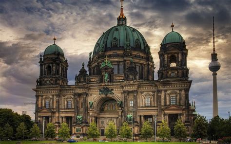 Amazingly Beautiful- Germany | Architecture old, German architecture, Cathedral