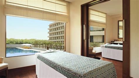 The Oberoi Gurgaon Hotel Image Gallery | Gurgaon 5 Star Hotel Images